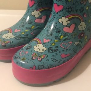 Cute Rain Boots in Great Condition toddler size 8